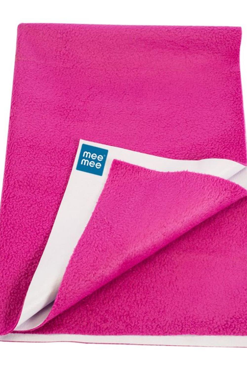 Mee Mee Pink Breathable and Total Dry Sheet Protector Mat (Medium)